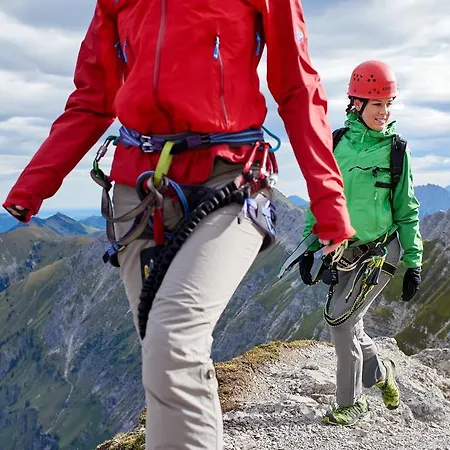 Hotel Explorer Berchtesgaden 3*